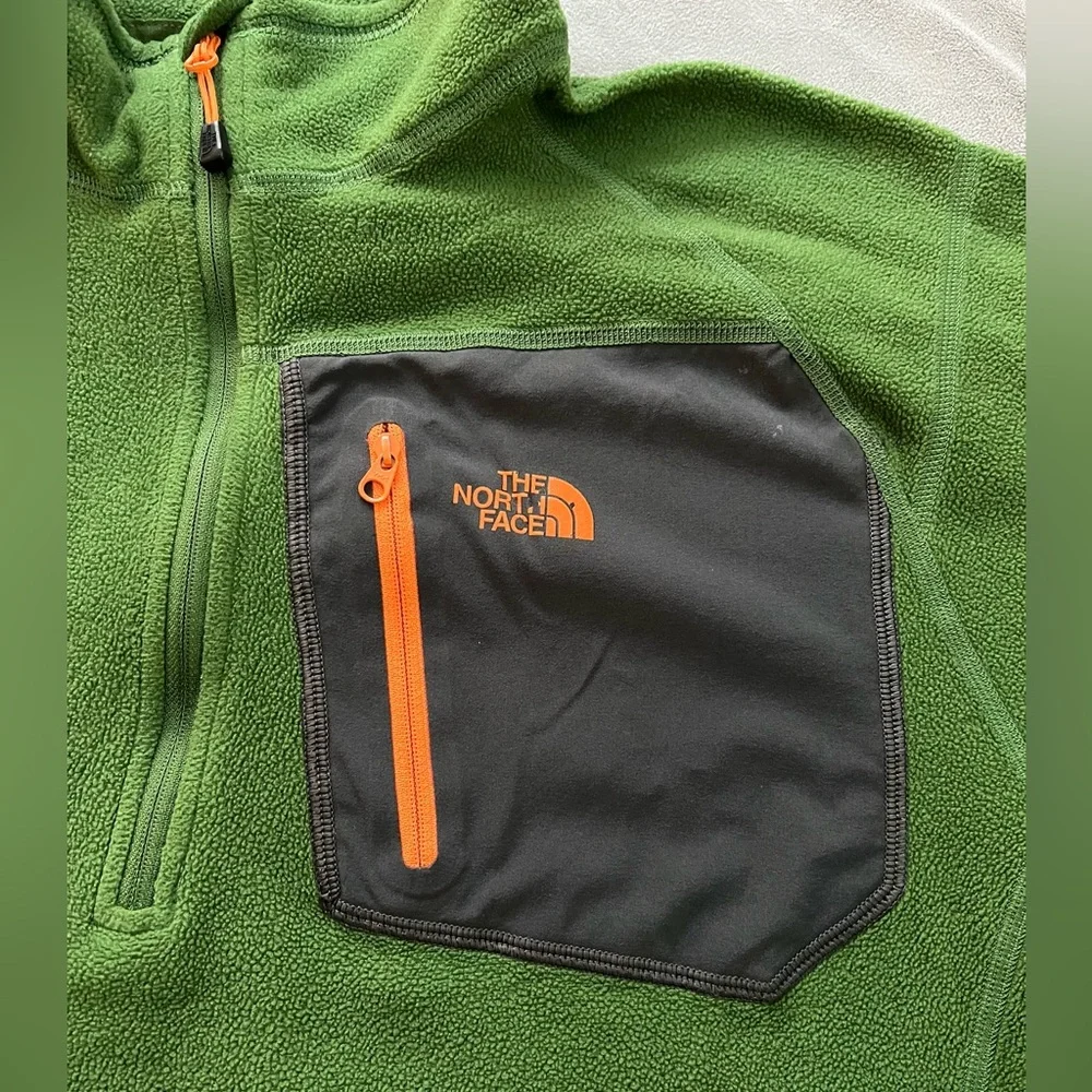 The North Face Men’s Green Fleece 1/4 Zip Pullover Size L